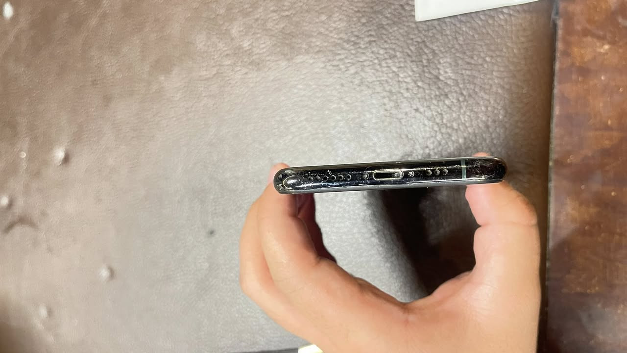 ايفون 11 برو لون زيتوني📱
جهاز مال بيت 
مبدل شاشه نضيفه وبطاريه فيس ايدي متوقف
سعره 210 وبيه مجال للشراي💵
مكاني موصل ايسر حي المهندسين📍


**إذا كنت صاحب هذا الإعلان وتريد حذفه لأي سبب، رجاءا أرسل رسالة إلى الدعم الفني**