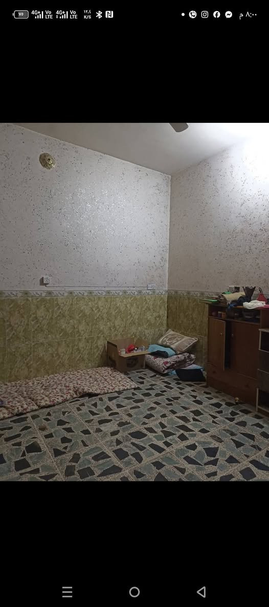 السلام عليكم ورحمه الله وبركاته 
اخوان دار سكني البيع 
المساحه 125متر 
لواجه 6وربع 
النزال 20
رقم القطعة 30924
العنوان قرب الشهيد رائد
‏‪***********‬‏
