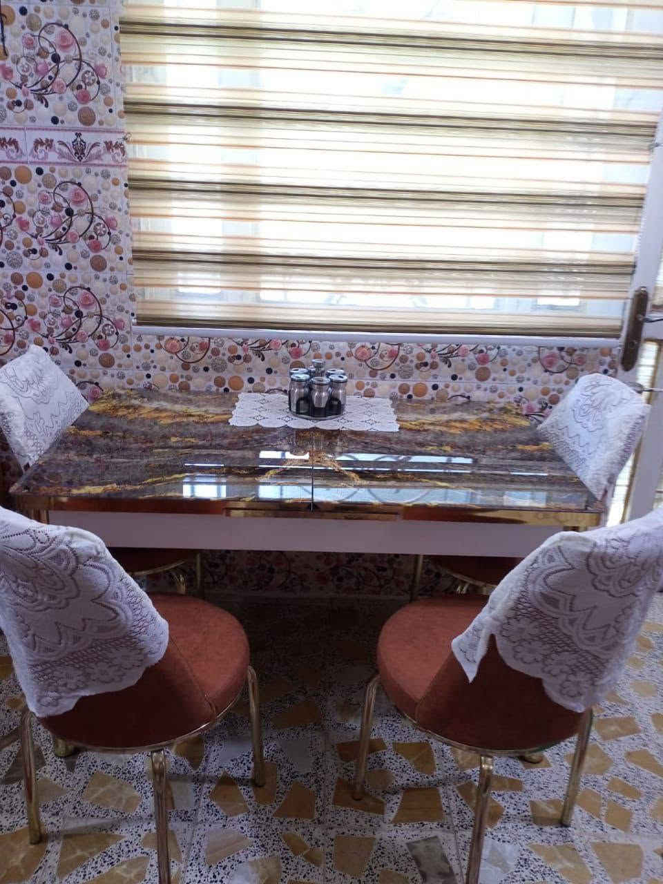 سلام عليكم ميز طعام للبيع سلايت ينفتح ست كراسي بعده جديد الله شاهد علي بل واقع انضف سعر 250مكاني ميسان الاستفسار خاص


**إذا كنت صاحب هذا الإعلان وتريد حذفه لأي سبب، رجاءا أرسل رسالة إلى الدعم الفني**