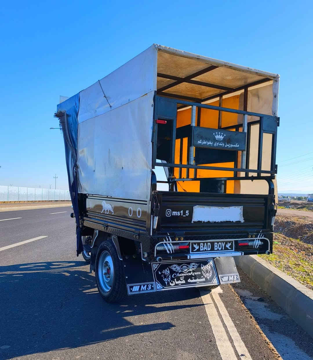 ستوته جمره ام الطير موديل 2024 شهر سابع طلعتها مكاتبتها من الوكيل ب اسمي اوراق شمالي منفيس
بدي طويل تاير عريض مكينه 200 
ستوته ماتعبانه ع ايد وحده جديده بشكل 
سعرها من الاخير قفل ((( مليونين )))
وهاي رقمي. للشراي.    ***********
 مكان كلار
