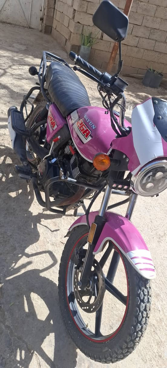 سلام عليكم دراجه دايوان موديل 24 مكان ديالئ الخالص السعر مليون وربعميه وخمسين 1450 ومي مجال اوراق كامله الرقم ***********
