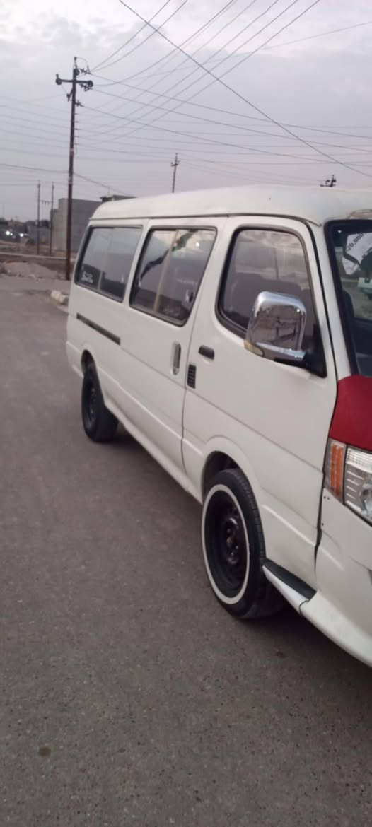 اسلام عليكم سياره فتون للبيع السياره حره بس ماندل راعيها مراوس هم ترهم السعر 37 وبيها مجال قليل ااستفسار اكثر اتصل على الارقام ***********
