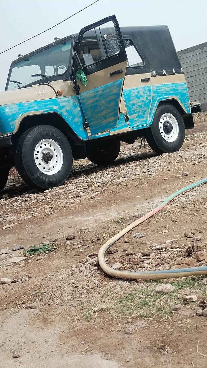 سلام عليكم واز البيع موديل 2005 نضيفه كلش المكان واسط الصويره ***********
