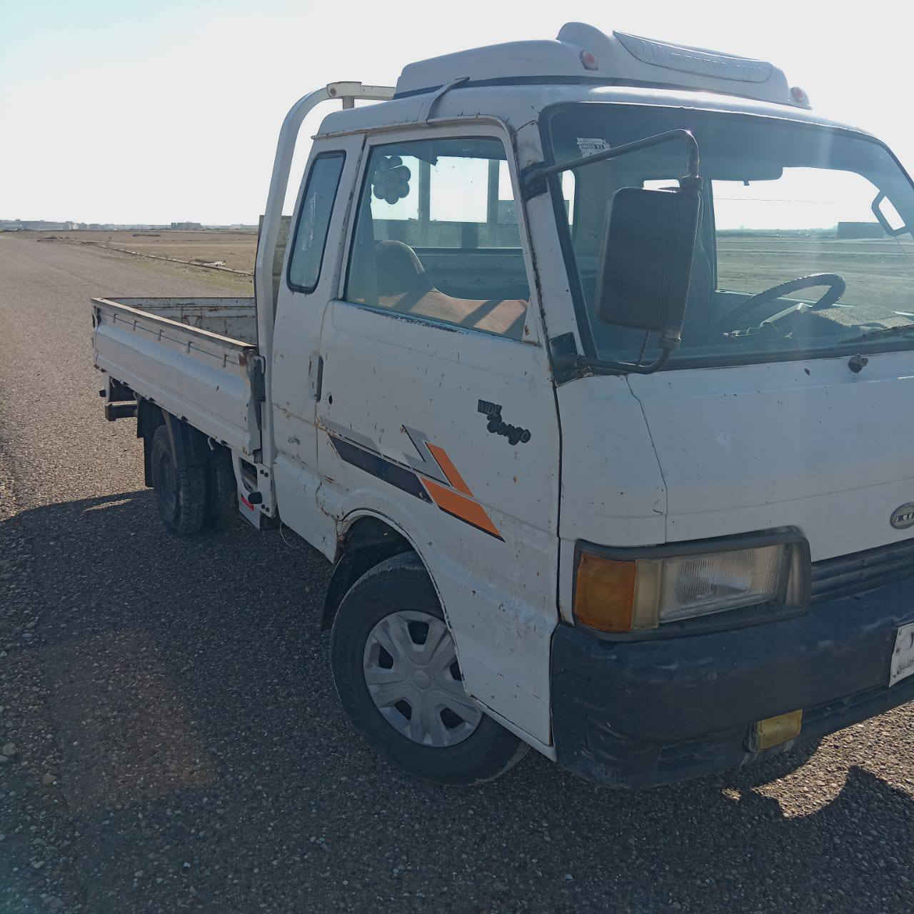 سلام عليكم كيه بنكو للبيع موديل94كير اكسل شاصي محرك شرط رقم صلاح الدين فحص  راعيها ما اندله   ابيع هيج بيها سنويه   السعر 25رقم الهاتف ***********  مكلف بل نشر اتصل ع صاحبها
