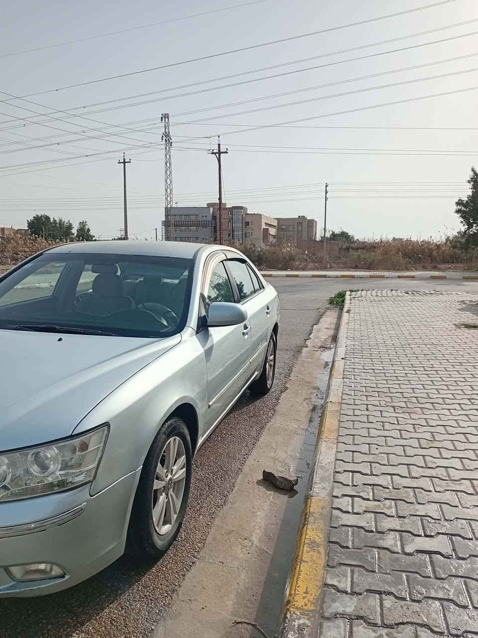 السلام عليكم
سوناتا موديل 7 امريكي 
حادثه جاملغ خلفي بدون داخل 
سيارة جاهزه رقم بغداد 
باسمنه 
السعر 95وبيه مجال 
علما مصبوغه عام اثر جراد 
***********
مكان السيارة واسط مركز المحافظة
