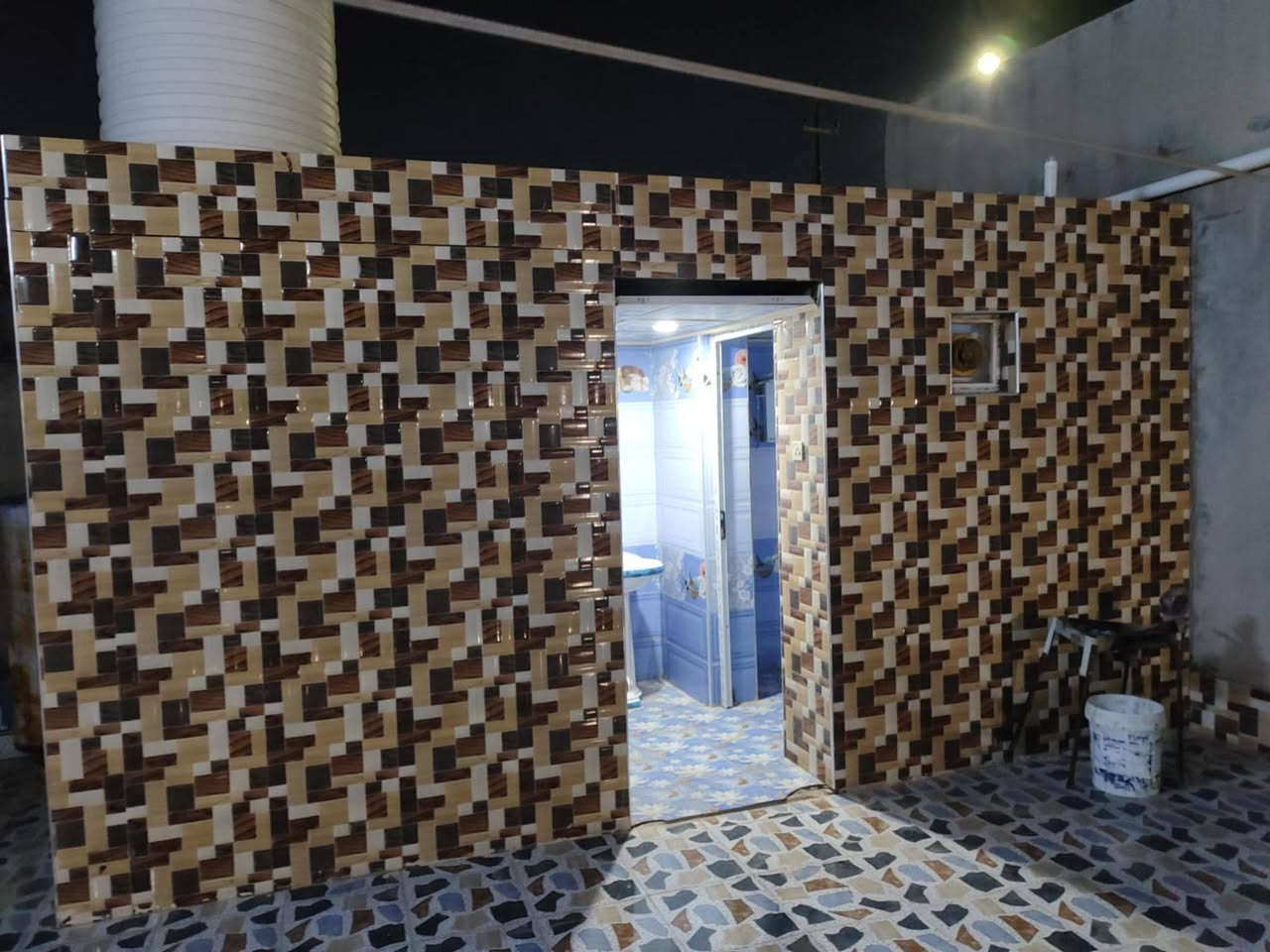 دار للبيع طابو صرف مساحه 400 متر مع محلات بسايدين الملعب طابوك مسلح للاستفسار مكتب موسى الجنابي ***********
