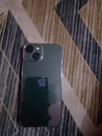 آيفون ١٣ • بطارية ٧٧٪ • شطره على حولي