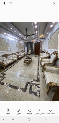 تخم ونص • ١٥ مقعد • مكان البنوگ