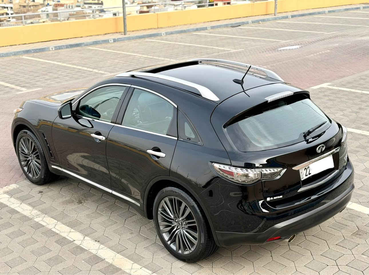 NISSAN INFINITI QX70  2017 LIMITED

نيسان انفنيتي ليمتدد  ٢٠١٧

سعر مناسب مستحيل نظافه بي هيج سعر ١٦٨ ورقه مجال

ملاحظه : سياره قطعتين بس كلير بعد شخت باردحتي رصعه مابيها بشرت سونر موجود سياره جديدا١٠٠/١٠٠ 

فول فول مواصفات
سلايد
٦سلندر تنفس تبيعي
دواغل اللونين اسود او كريمي
كشن جلد و كاربا
كشن خزن وتدفية و تبريد
فور ويل 4X4 
شاشه و ٥ كاميرا
رادار امامي خلفي ورادار شارع
تحكمات ستيرن
ماشي ١٧٠ الف كم
بعد مواصفات انفنيتي معروفه ..........
سياره كلين تايتل مابي حادث ولا ارباك مابي شي بس بي العراق قطعتين كلير باب سايق او بونيت بدون دواغل بدون ارباك بس كلير بي سبب شخت بسيط و بعد صابغين 

گير محرك تاقم صدر تبريد تدفيه كله بشرت محرك مامفتوح

سنوي رقم جديد بي اسمي سياره تحويل مباشر 

سعر سياره مناسب  ١٦٨ ورقه بيها مجال 

مكان سليماني 

***********
***********
___________________________________________
NISSAN INFNITI QX70 LIMITED  2017
فول فول مواصفات 
سلايد
٦بستون بى توربو
ناو دوو ره نك ره ش و كريمى
كوشن جلدوكوشن كاره با
كوشن ساردو گه رم و خزن
ده بل اكسل 4x4
شاشه و ٥ كاميرا
رادا رو خه تى جاده بيش و دوا رادار
حاسه ى بيش و دوا
سوكان فرليوم و تحديد سرعه
١٧٠ هه زار كم روشتوه
له گه ل زوور مواصفاتى تر............

سه ياره كه كلين تايتل داغل بووه ليره دوو بارجه ى بووه به بوياغ بى ناوكرتن بى ارباك حاديثه ى نيه بى ئه وو دوو بارجه يه سه ياره كه شخت و ساردوو جاليشى نيه به شه رتى سونر

گيرو مه كينه و تاقم بيش و ته بريدساردو گه رم به شه رت 

سه نه وى ره قه مى تازه يه به ناو خومانه ته حويل به شه رت

سعر ١٦٨ ورقه و مجال 

شوين سليمانى 

***********
*********** السليمانية, العراق
