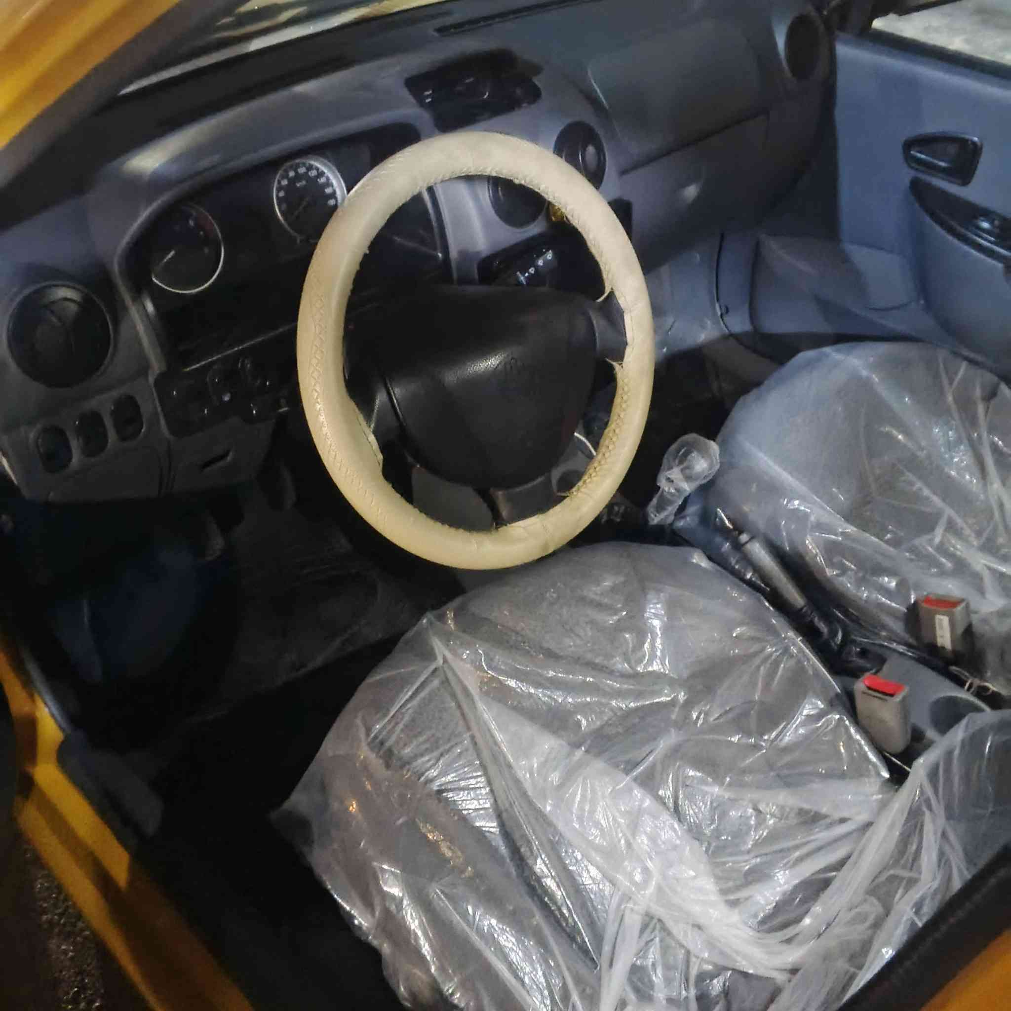 سلام عليكم سايبا موديل 2023 سيارة مكفولة كفاله عامه على وضع الشركة برغي ما امبدل بيها سيارة ماشية 50 عنوان بغداد السعر 70 أو بيها مجال بسيط للتواصل ***********
