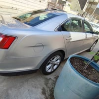 فورد تورس موديل ٢٠١١ للبيع ٤قطع صبغ بدون دواخل السيارة جاهزة مكينة كير...