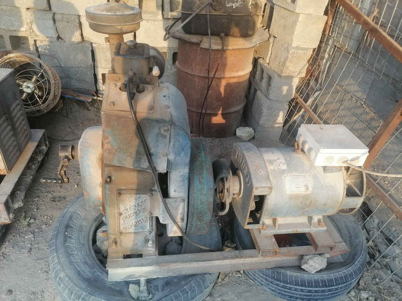 السلام عليكم مولد توب لاند ابو الكف جديد دينمه 7.5 كيفي السعر 700 بي مجال الاتصال ***********
