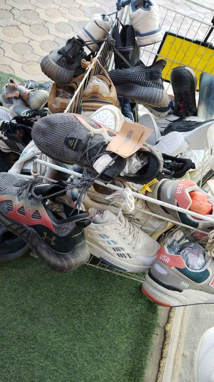 متوفر احذية بالة اوربي
 شلعة كاملة القطعه ب5000 الاف
رجالي شبابي القياسات من 39 40 41 42
بغداد الشعب
للاستفسار *********** بغداد, العراق
