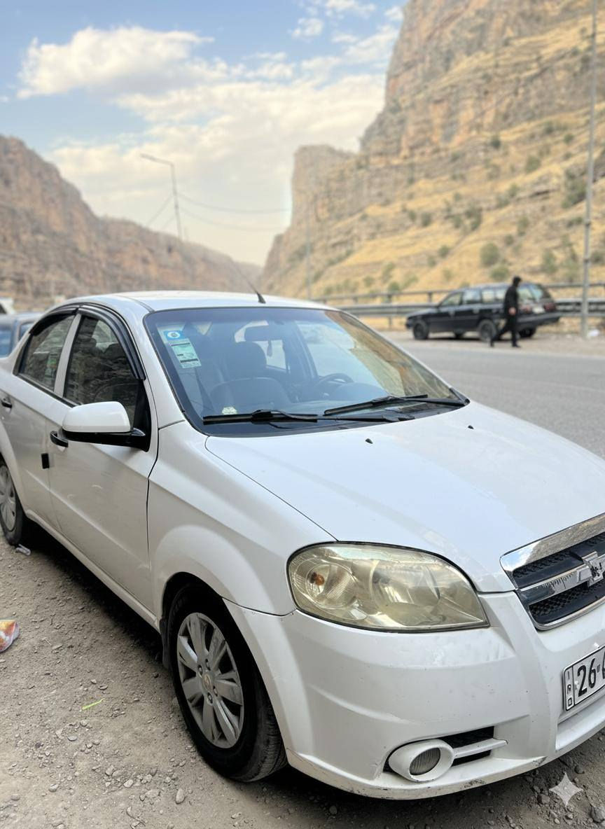 السلام عليكم
افيو 2011
محرك استرا تك 
سياره جديده
وارد كوري
فول اتماتيك كير وكهريائيات
رقمها صلاح الدين دولي ب اسمي
بيها قطعتين صبغ الابواب وملاحظات  بارد قليل
السعر 68 
*********** واتساب فقط
