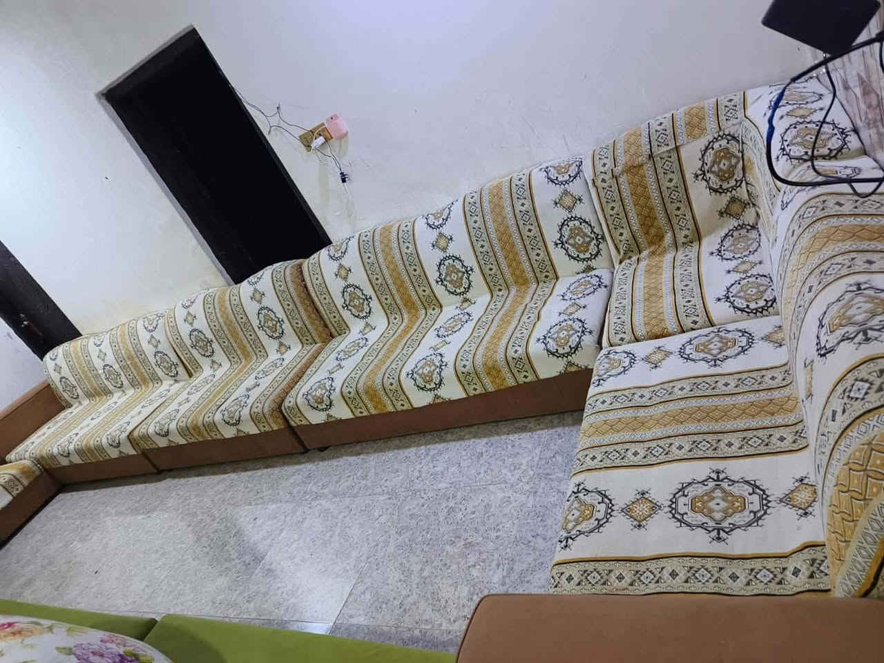 تخم خليجي مديله رمضاني كلش حلو ومتانه من قماش اسفنج يتكون من ٨قطع١٥نفر السعر ٣٥٠ومجاله بسيط العنوان ناصريه #للجميع


**إذا كنت صاحب هذا الإعلان وتريد حذفه لأي سبب، رجاءا أرسل رسالة إلى الدعم الفني**