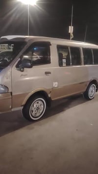 سياره للبيع مكفول كفاله عامه دواخل جديد كشنات ستارك حداديه تخم تاير كه...