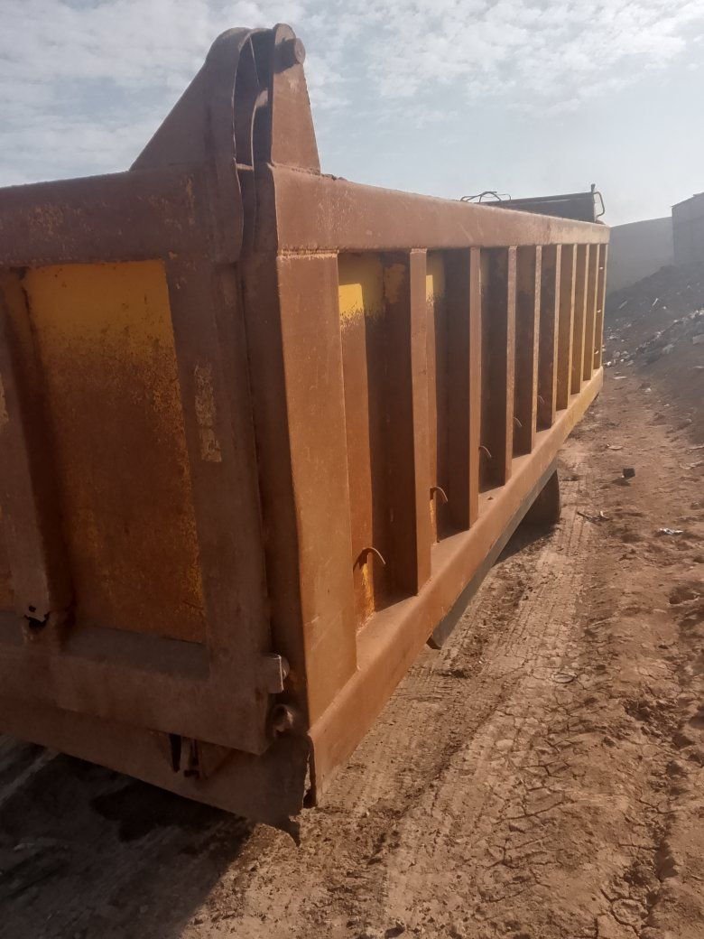 للبيع بدي ألماني طوله سته متر جديد بسعر مناسب أستفسار خاص ماجاوب ***********
