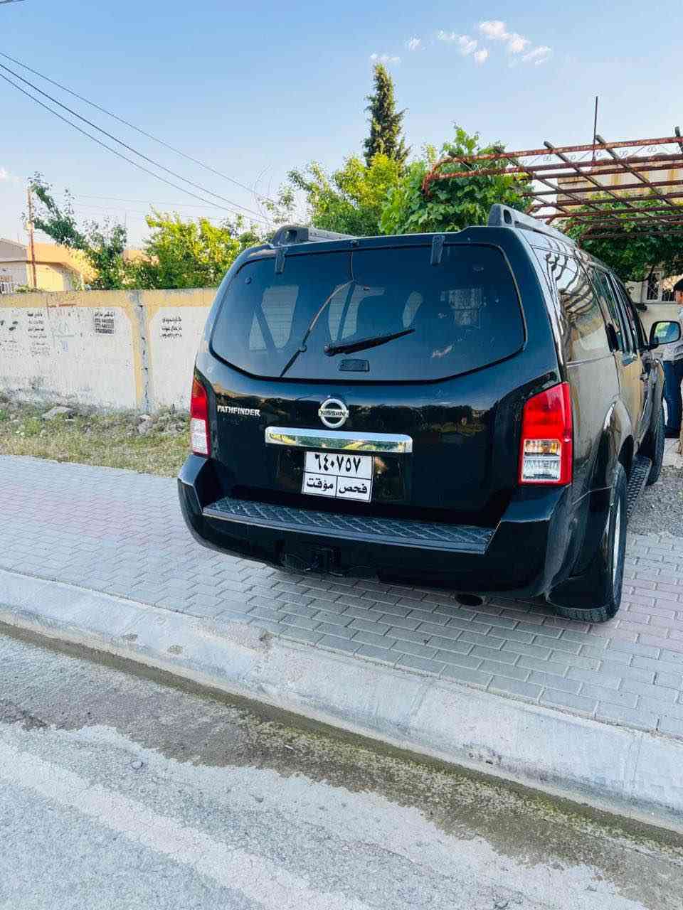 موديل ٢٠١٢ بي سبوخ هيجي نيه مه كينه ٦ پستن گير مكينه به شه رت بي عه يب 
مه نفيست اسلي هه زه و پاكانه ي لو كرايه 
*********** سوران, أربيل

