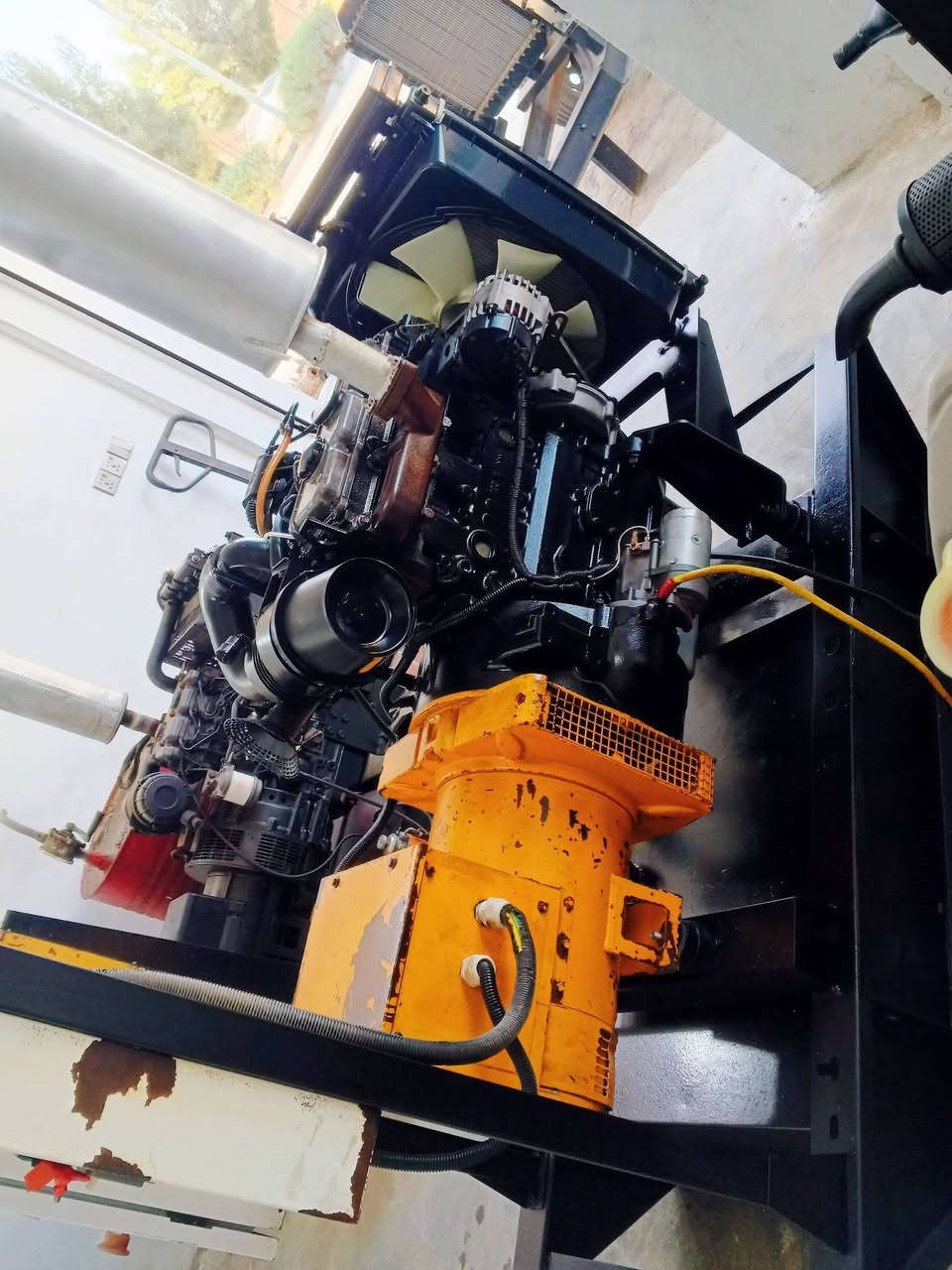 ✅ نوع المحرك بيركز أنكليزي أصلي 3بستم 105ملم الحديث  المحرك مشروط لا فتح ولا بخار راس توليد لوري سومر 30كيفي  ثريفيز نضام حماية كامل العنوان بابل /***********/تصال واتساب
