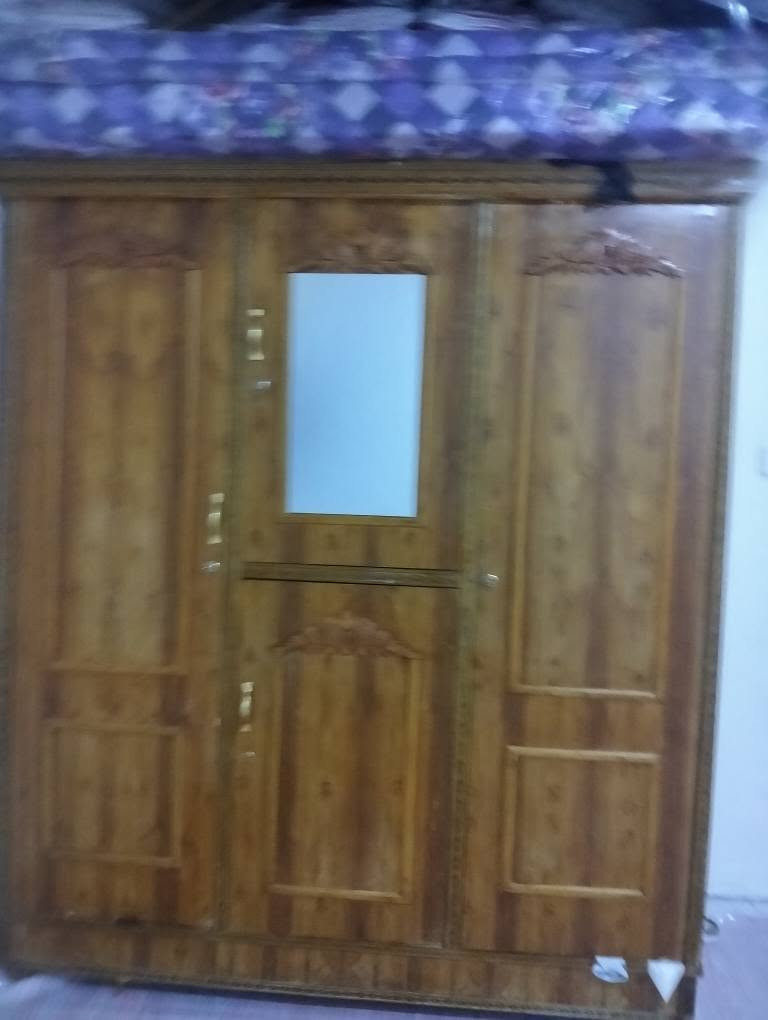 السلام عليكم السعر 250 بمجال عنوان الفصل التنور. *********** البصرة, العراق
