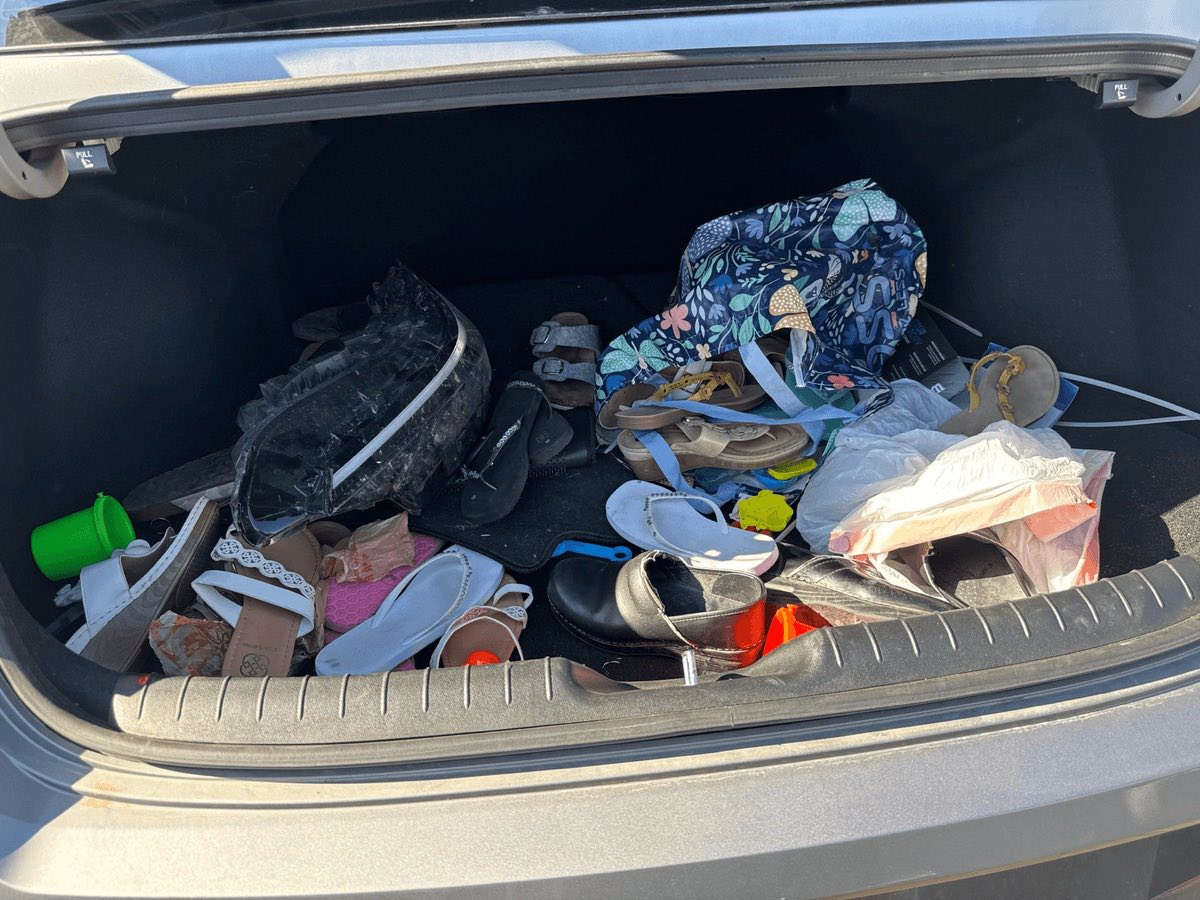 السلام عليكم النترا مديل 2025 بطريق جايه مدة الوصول تقريبا 15 يوم البيع السعر 90 شامل المزاد والفاتوره والمكتب فقط واصل مع النقل لى البصرة ب(110) ***********.
