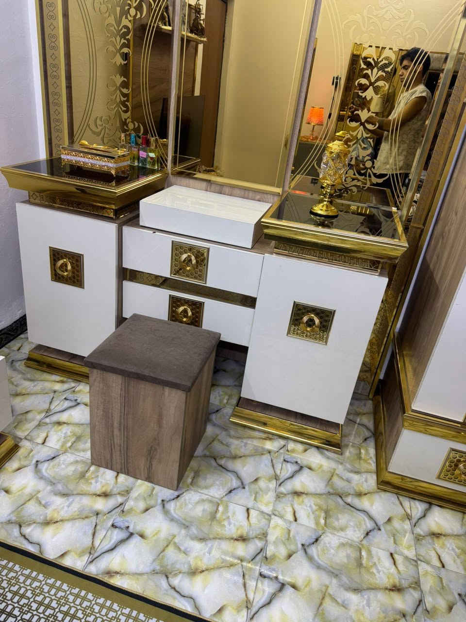 سلام عليكم غرف نوم للبيع اخت الجديده مكاني بغداد جسر ديالى السعر 3 و 700


**إذا كنت صاحب هذا الإعلان وتريد حذفه لأي سبب، رجاءا أرسل رسالة إلى الدعم الفني**