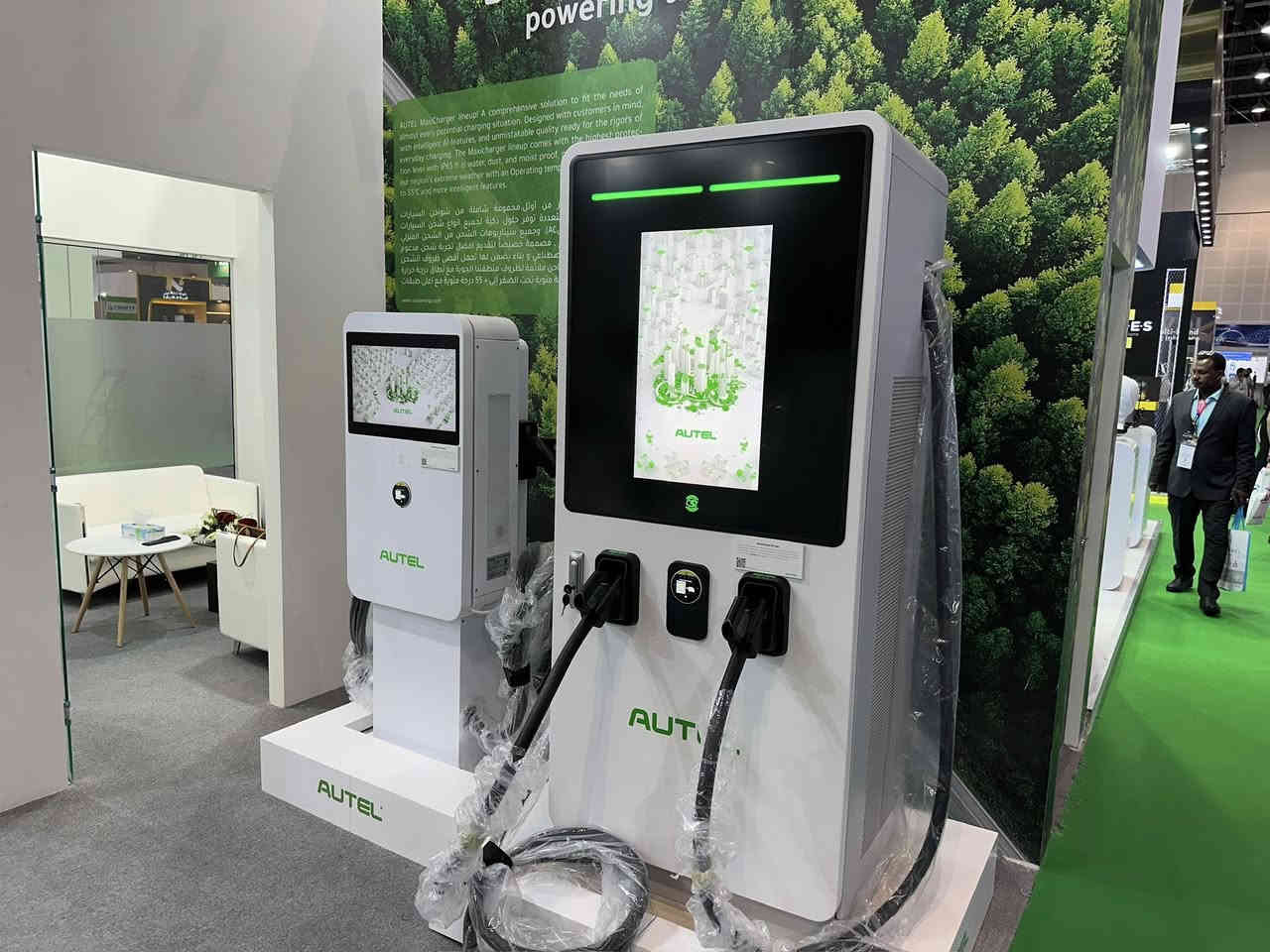 شركة لمعان الوسام الشركة العراقيه الأولى الرائدة في تجارة شواحن السيارات الكهربائية وكلاء الماركة الاقوى في العالم AUTEL
شواحن ac
شواحن dc
ضمان لمدة 3 سنوات ***********

للمزيد من المعلومات اتصلو ***********
***********
اربيل شارع 100 الجهة المقابلة لفاملي مول 
مستعدون للبيع جملة ومفرد 
شواحن الاوتيل الاولى على مستوى العالم 
شواحن اوتيل ev autel
