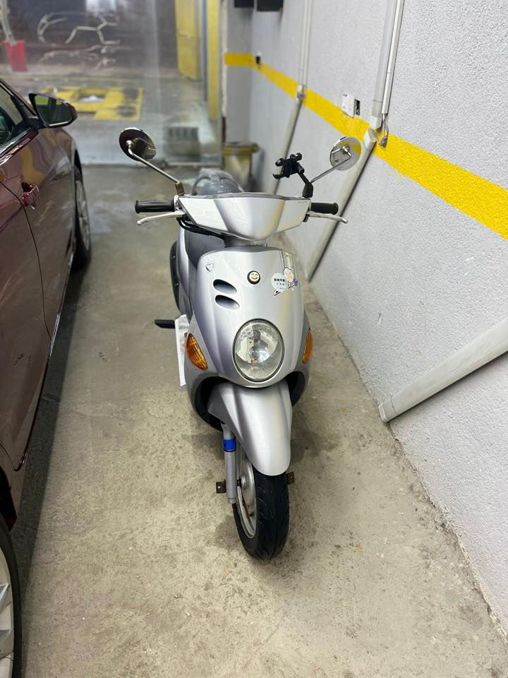 دراجة. البيع وكالة كربلاء الحولي قرب سفارة تركية *********** مكلف بل نشر
