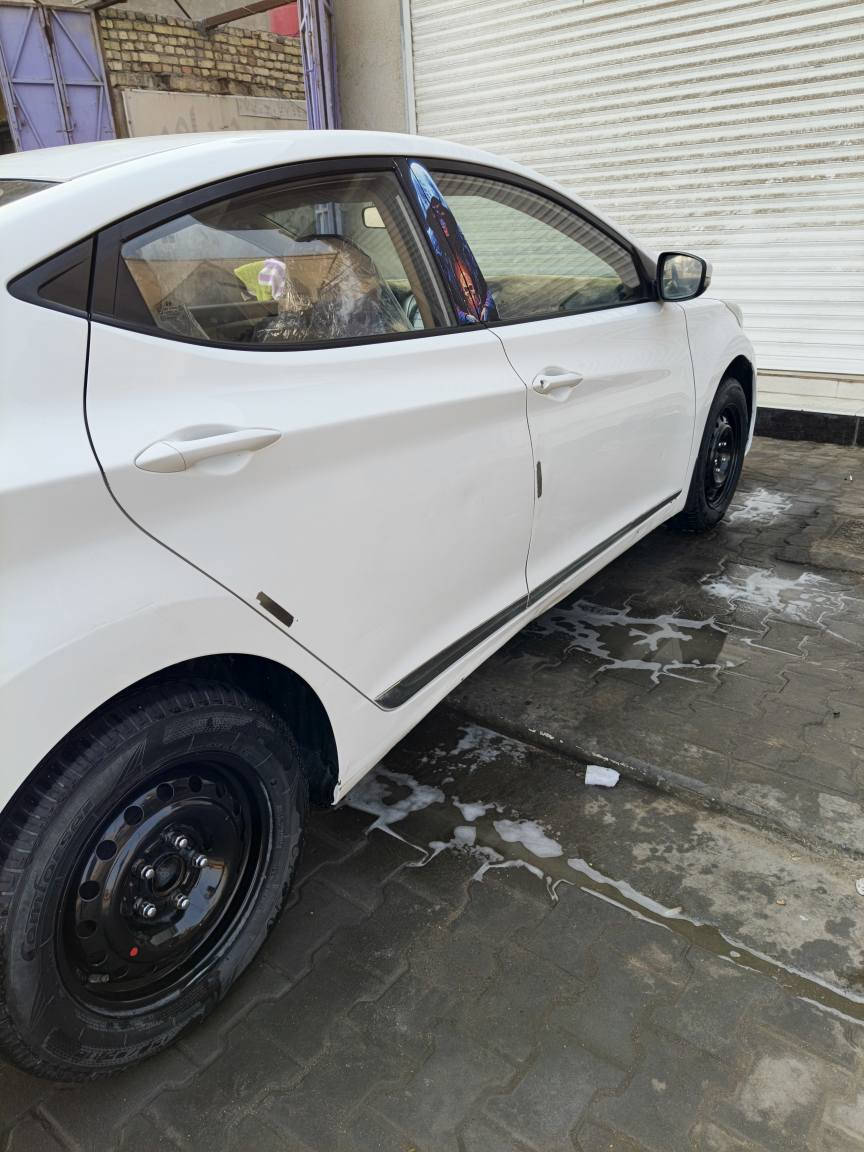 النتر مديل ١٣ بيه صندوك مبدل البلاد بدون دواخل وبيه بارد بسيط بل بيبان باقي كفاله جاهزه سياره  رقم ميسان مشروع وطني بسمنه سنويه ٢٧ مكينه ١٦٠٠ سعر ١٠٠ وبيه مجال عنوان بصره  رقم ***********
