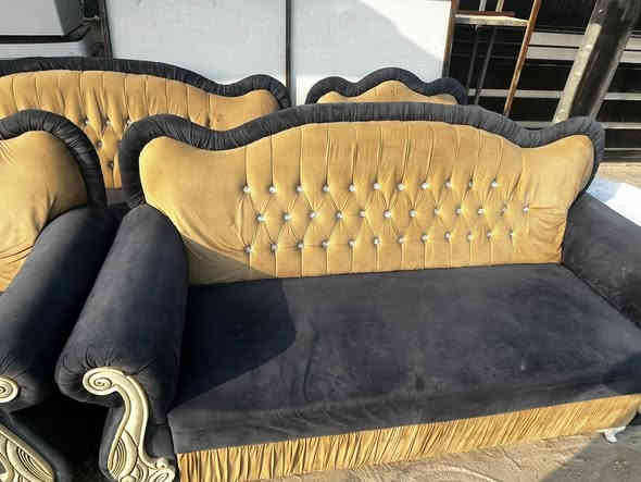 للبيع عنوان كربلاء قرب فندق البارون استعمال قليل *********** 
سعر قفل كلهن 500 ألف
