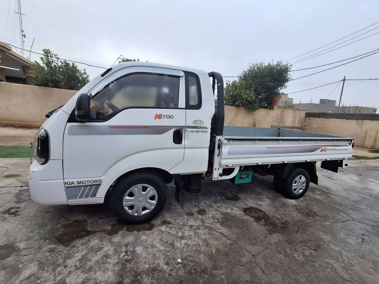 أللهم صل على محمد وآل محمد بسم الله الرحمن الرحيم السلام عليكم كياه حمل البيع موديل ٢٠٢٢ مكفول كفالة عامه رقم بغداد مكان واسط  ماشه ٩٣ حقيقي 
الشراي يتصل على هذا الرقم  ***********
