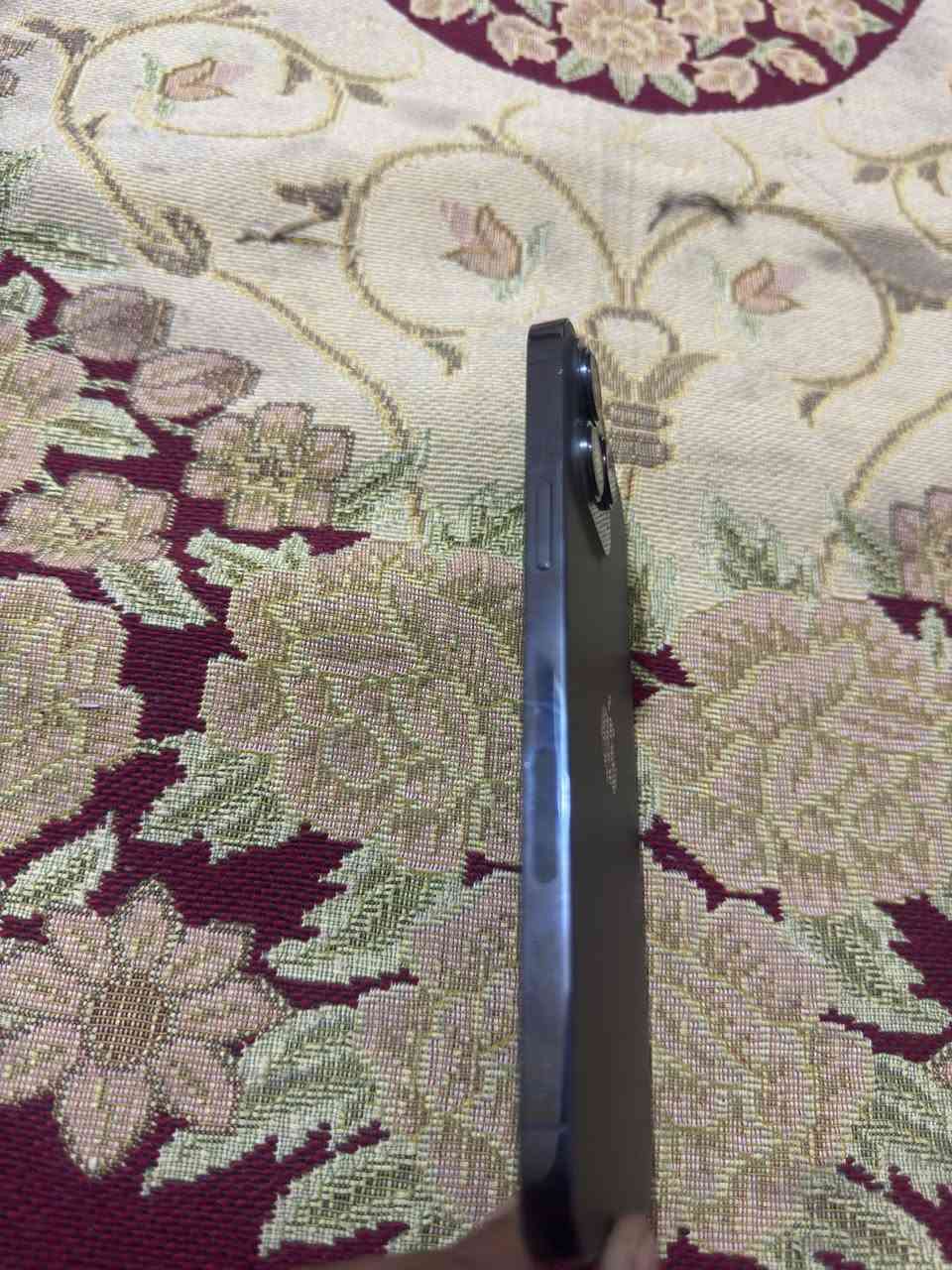 سلام عليكم ايفون ١٣ برو ماكس ذاكره ٢٥٦ بطاريته٨١لون زيتوني جهاز فقط بدل شاشه نوعيه زينه سعر ٥٥٠ قفل مكان بغداد بلديات 
***********
