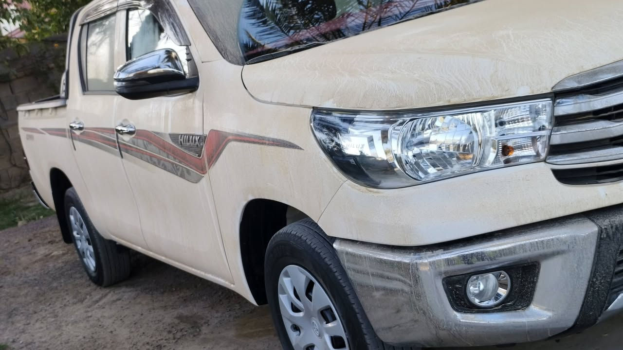 سلام عليكم للبيع تويوتا هايلوكس ساز موديل2025 رقم بغداد (كير عادي) سياره مكفوله كفاله عامه من صبغ وتبديل والفتح بيها اقل شبر بارد ومكحل اثر شخط فقط سياره ماشيه ١٦ الف حقيقي بعدها بضمان الشركه صيانه سياره جدا نضيفه مكاني بغداد للستفسار اتصل🗣📲📞
*********** سونار مرفق بل منشور
