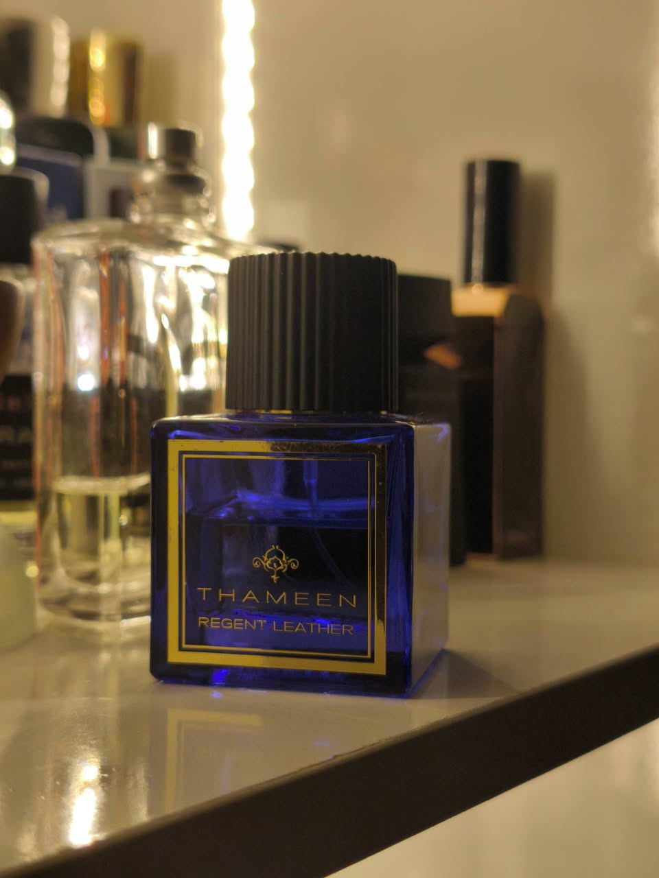 مجموعة عطور للبيع
1- xerjoff p 33 
مستخدم حسب الصورة
140$

2- thameen Regent leather 
مستخدم حسب الصورة 
60$

3- tiziana ternzi kaff
مستخدم حسب التأشير 
65$

4- tom ford tobacco oud
اصدار 2018
متبقي حسب الصورة 
65$

5- guerlain homme edp 
مستخدم حسب الصورة 
20$

6- korloff Addiction Petale
ع خط فلو ناركوتيك 
مستخدم حسب التأشير 
40$

7- armani code sport 
مقطوع الانتاج 
مستخدم لحد التاشير 
السعر 40$

8- eau sauvage parfum 17 
اصدار 18 
متسخدم حسب الصورة 
105$


**إذا كنت صاحب هذا الإعلان وتريد حذفه لأي سبب، رجاءا أرسل رسالة إلى الدعم الفني**