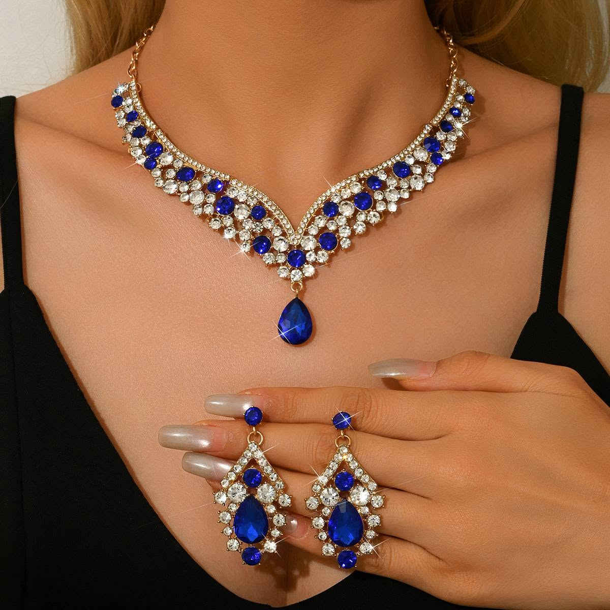 جملة - مفرد
💰 كل الاسعار والموديلات هنا www.candi-iq.com
💎قناة التلي الخاصة بالجملة t.me/candibella97
💎 اطقم مناسبات نوعية اصلية
💎 طلاء ثابت عالي الجودة
🚚 التوصيل: 5 آلاف لكل المحافظات


**إذا كنت صاحب هذا الإعلان وتريد حذفه لأي سبب، رجاءا أرسل رسالة إلى الدعم الفني**