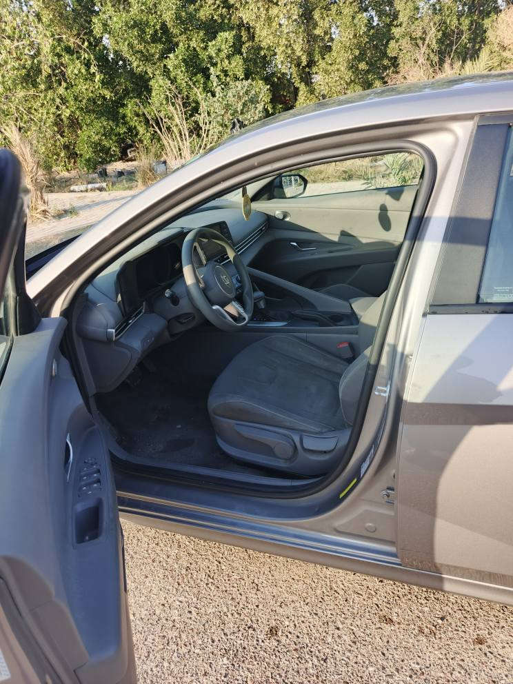 النترا وارد امريكي 2023 حرة تترقم جميع المحافضات حادث جاملغ امام وبنيد بدون لغد ولا شاصي سيارة حلوة وجاهزة من كلشي واجة بيهة صبغ كلير من امريكا ...المكان البصرة القبلة السعر 127 ومجال جدا قليل ..
*********** البصرة, العراق
