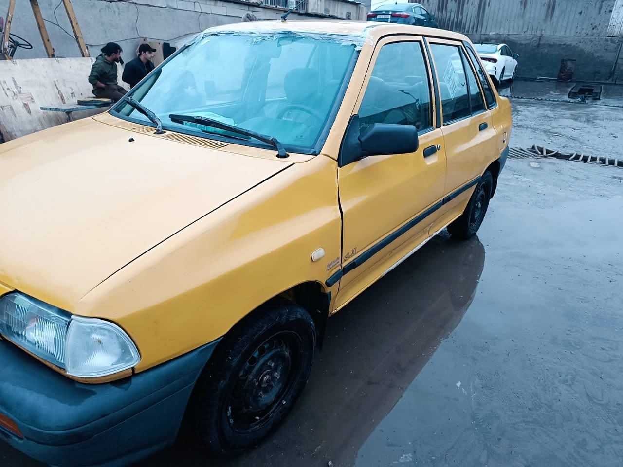 السلام عليكم سايبا 2011 مكينة گير كهربائيات حلوات خير من الله تبريد شغال تخم تاير وصدر جديد غرفتها حلوة شكلها مثل ما موضح بالصور السيارة بلادية مكانها بغداد سعرها 33 رقمي ***********
