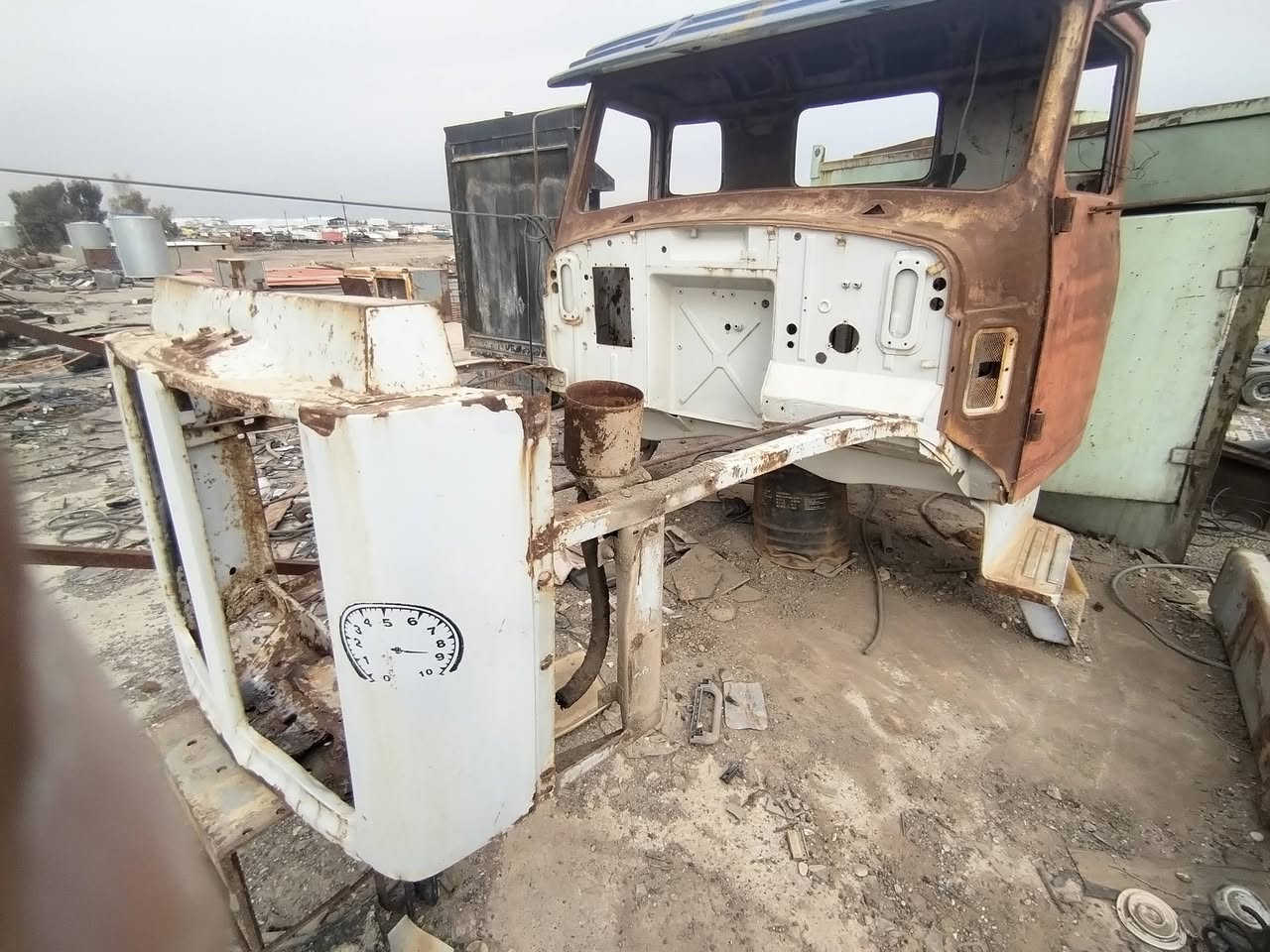 غراض سكانيا ١١١ للبيع *********** عنوان كركوك
