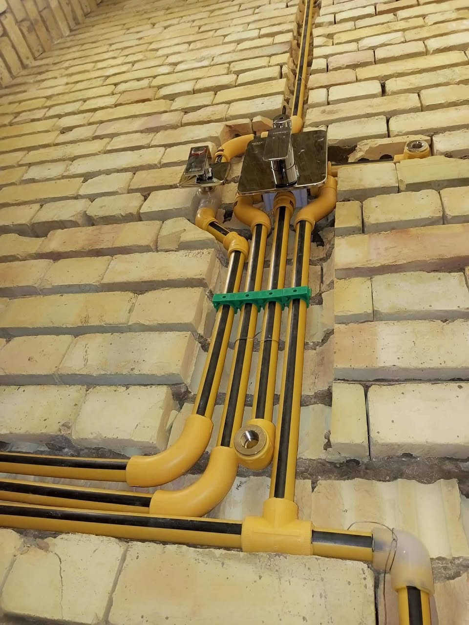 تأسيس ماء ومجاري شغل درجه اولى 
***********
