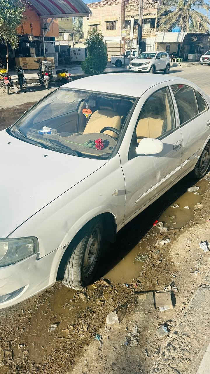 نيسان سني موديل  ٢٠١٢ رقم ذي قار حره سنويه
بسمي مكفوله من الضربه والتبديل والفتح بيه رشات صبغ بصيطه جدا تجميل  مكينه كير كفاله تبريد ثلج و حداديه حلوه تخم تاير جديد كهربائيات كله شغاله السعر ٩٠  وبيه مجال للشراي مكان السياره الناصرية ***********
