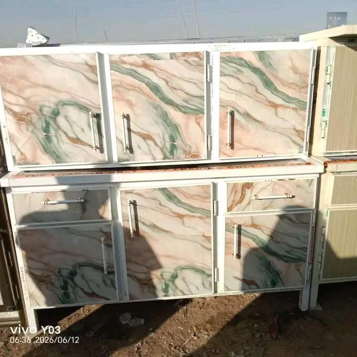 سنكي متر ونص نضيف كلش مناسب عنواني ديوانيه حي عسكري قرب فلكت علماء ***********بي واساب
