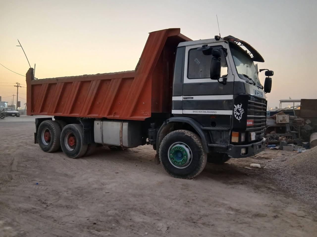 السلام وعليكم سكانيه لبيع مكتوب كاورأن كير٥ ب٥ الشخصي مكفول مكان لسياره بصره كرنه  ١٤٠ وبيه مجال ***********
