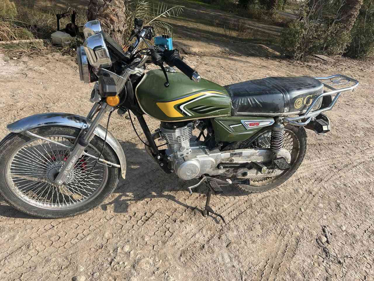 السلام عليكم دراجه تايكر موديل 2025 خير من الله كلش نضيفه ربع متصرف عليه السعر775وبيه مجال***********
