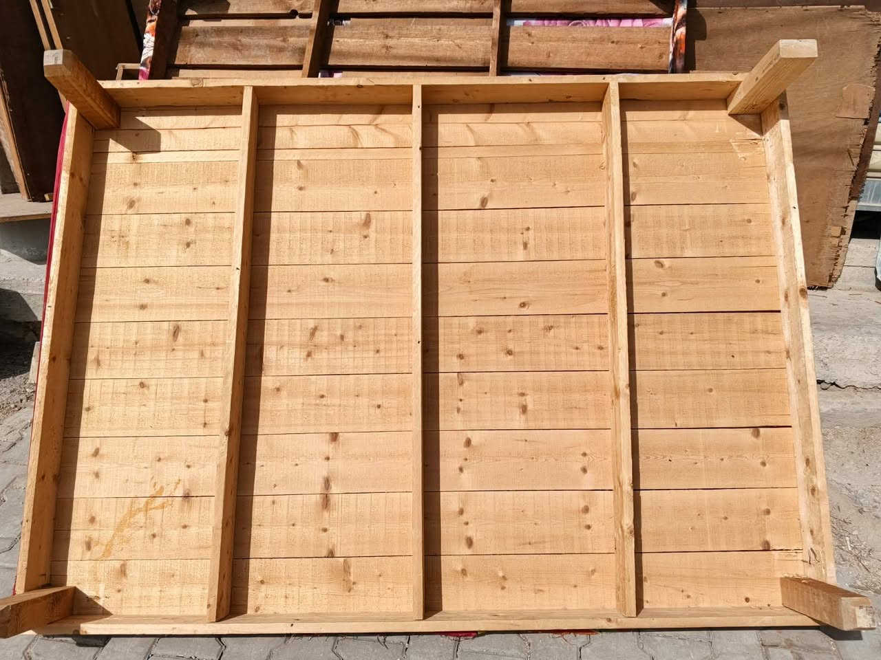 السلام عليكم غرفة نوم صاج بالكامل حديثة ٦٠٠ الف
توفرت غرفة نوم صاج كنتورها ابو ٥ ابواب  المرغوبه طبعا كل باب مستقل عن الثاني يعني ٥ حقيقي صاج بالكامل داخل وخارج وظهر وللمعلومه الظهر جرجوبه براغي غرفه اخت الجديده مستخدمه شهرين كاملة وجاهزة من جميع محتوياتها نظافة ١٠٠/١٠٠ متصرف عليها ولا الف السعر ٦٠٠ الف وتسوى اكثر وبالعافبه على الياخذها المكان بغداد #متوفر توصيل بكروة للحجز مراسلة الصفحه


**إذا كنت صاحب هذا الإعلان وتريد حذفه لأي سبب، رجاءا أرسل رسالة إلى الدعم الفني**