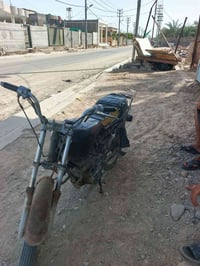دراجه رقم وسنويه سعر 900وبيه مجال 07721981962