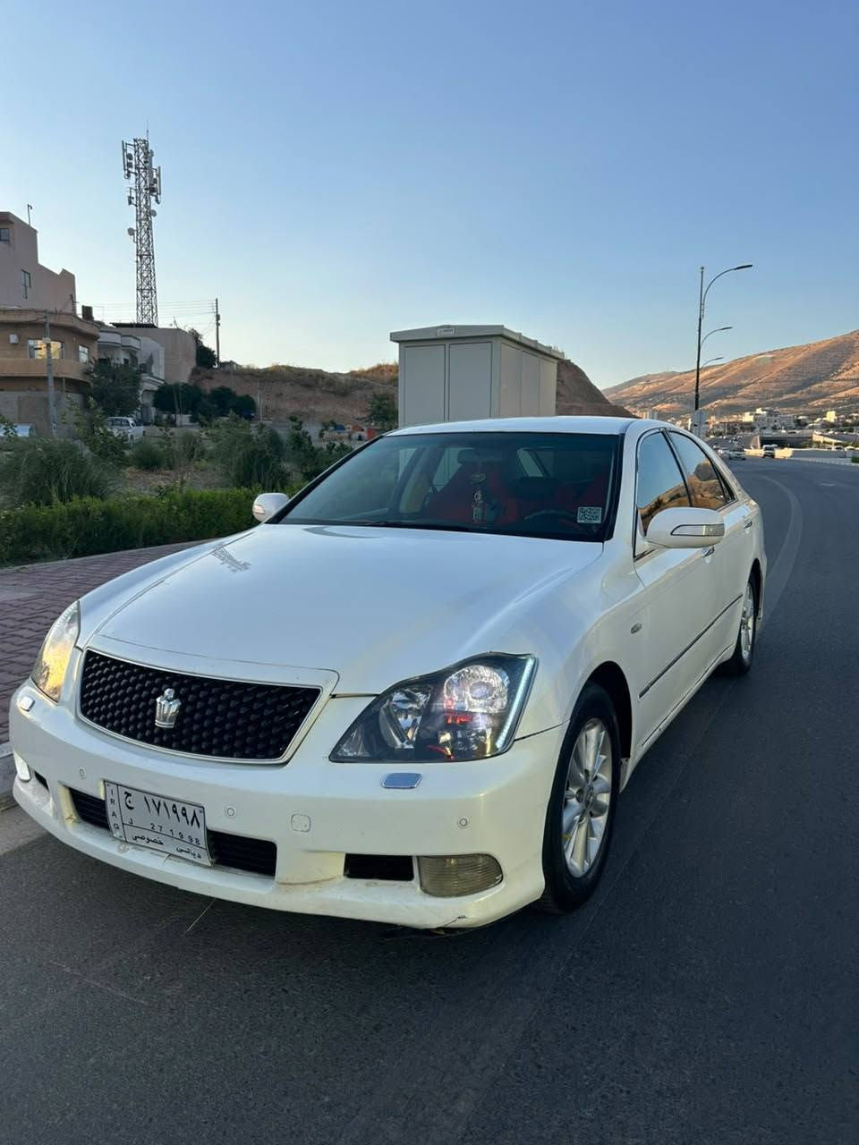 بەناوی خوای گەورە
شاهینە بڕاوە سپۆرت 4 دوگومە 2005
قێشی کراوە بە ٢٠٠٧
 سپی ناو ڕەش جڵدو هیتەر
٤ کوشن کارەبا سەلاجەو مەرکەزی 
فولی بێ سڵایت هەمو گیانی وەک شوشە وایە
نمونەیە لە جوانی بێ تەقەو ڕەقە بێ مەسروف 
کۆدی بۆ کراوە بە ناوی خۆمانەوەیە بە شەرت
سیعری 54 گەڵاو یەک تۆز مامەڵە
نامە بۆ من مەنێرن و جوابی کۆمێنت نادەمەوە
ئەوە ڕەقەمی خاوەنیەتی لەگەڵ ڕێزم
***********
سلێمانی
