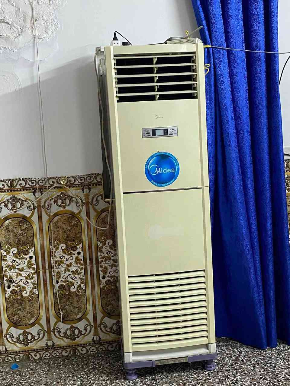 السلام عليكم عليكم سبلت يحتاج ماطور وبواري مكان بغداد. حي اور السعر 300وبي مجالاي استفسار على رقم الهاتف ***********
