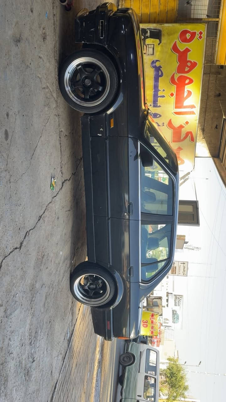 سلام عليكم  للبيع 320i 1991
بيع مستعجل وسريع اقره تفاصلي
التفيده ياخذها وبلعافيه عليه
سياره ما تتقارن بلمهجومات
 كفاله شواصي ولغود وخياس 
وكير اوتو ومكينه جدد كامله بجيس
مصبوغه عام جماليه لا اكثر ولا اقل 
نقصها مشط و كمريسر تبريد
غرفتها كامله مكمله لونها يخبل
جام كهرباء اريل كهرباء كير s
سنويه وهزه بشهر الرابع يعني جديد
بيها نضام فتح وغلق اكزوز حلو هادء
سعرها نزل لان ابيع بسرعه ماريد اوكف 
رايدها 40 وبيها مجال وي شراي مانوكف
مكان السياره بغداد اتصل وتعال وهلا بيك
 للتواصل ***********
