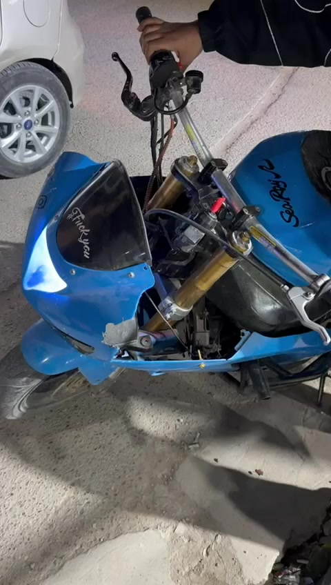 دراجة كاوسكي 636 للبيع
نظيفة فقط الكور مفتوح للادامة
السعر 23 وبيها مجال بسيط
واتساب ***********
العنوان بغداد
