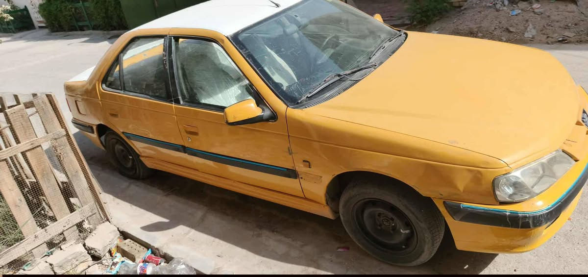 سلام عليكم سياره بيجو بارس إيراني مديل ١٢ بدون متعوبه يرادله تعمير السياره راعي موجود يريد تحويل عضم عاج للبيع جاهزه  تبريد شغال السعر ١٥ بيه مجال بسيط حك الجيه بغداد الشعله حي الخطيب الزراعي ***********

